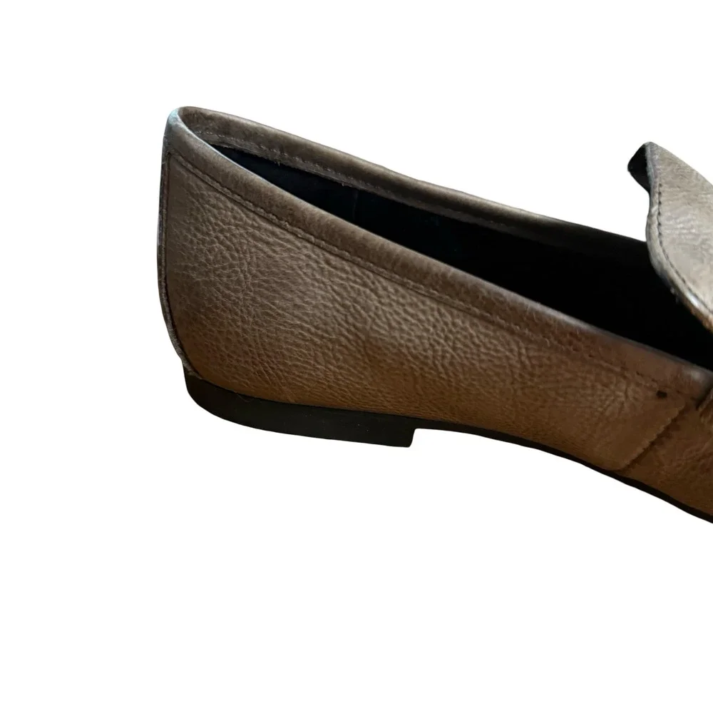 Born Charen Womens Taupe Tassel Leather Slip On Flats Loafers Casual Shoes sz 7